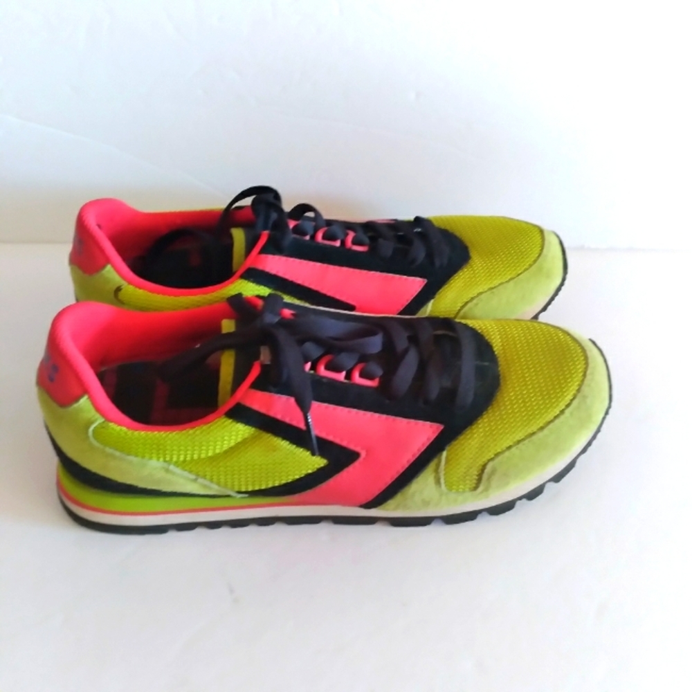 Brooks retrolime running shoes